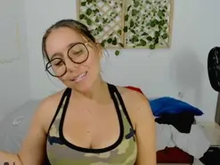 Amateur Private Sex Chat of isa_loves_cum