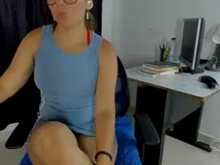 Amateur Live Sex of isa_loves_cum