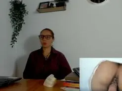 Amateur Free Porn Cam of isa_loves_cum