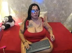 Amateur Adult Webcams of Estephany_