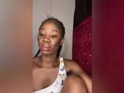 Amateur Live Porn of Cindy