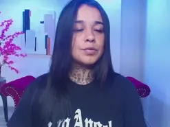 Amateur Free Live Porn of Black_roseee