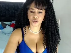 Amateur Nude Webcam of yely_xxx