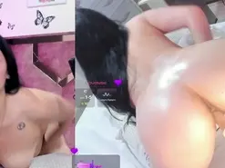 Amateur Free Porn Cam of lili_moon