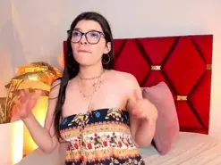 Amateur Live Sex Cam of AmberQuinn