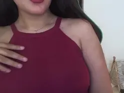 Amateur Sex Cam of julia_xxx