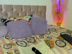 Amateur Live Sex Cam of lisbeth1