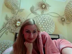 Amateur Sex Chat of Yourrealgirl