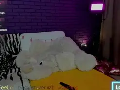 Amateur Sex Cam of GlowMimi_