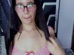 Amateur Adult Video Chat of Miakit