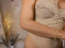 Amateur Free Porn Cam of Andrea_m