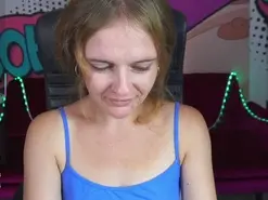 Amateur Live Sex Cam of MaribelRiver