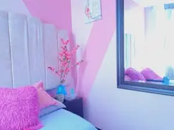 Amateur Sex Cam of DarlingDuchess_