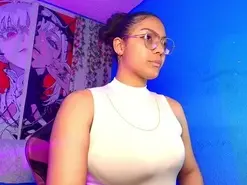 Amateur Adult Webcams of Vicky_Miller_27