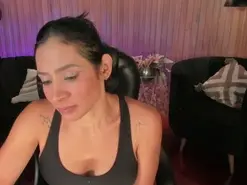 Amateur Adult Webcams of IsabelBornner