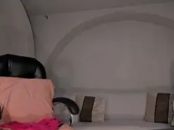 Amateur Nude Webcam of IsabelBornner