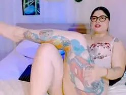Amateur Private Sex Chat of Juliietha_ser