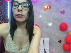 Amateur Live Sex Cam of ADELLELENNOXX1