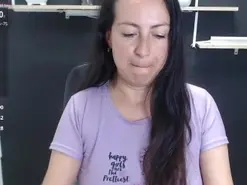 Amateur Adult Webcam of Lauryn_Jones