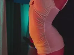 Amateur Live Porn of anabelcurvy