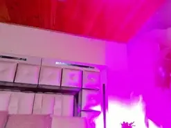 Amateur Free Live Porn of emili_clark