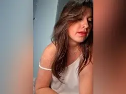 Amateur Live Sex Cam of GatitaXD27