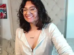 Amateur Nude Webcam of Tori_Just