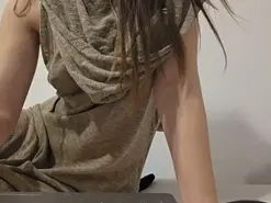 Amateur Nude Webcam of Neniiita99