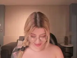 Amateur Nude Webcam of MadisonKane