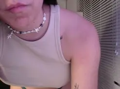 Amateur Adult Webcams of vanessa_hill