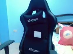 Amateur Live Sex Cam of Blair_1