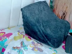 Amateur Free Porn Cam of CassandraBaby_
