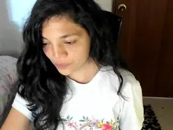 Amateur Live Sex Cam of soylucy24
