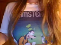 Amateur Live Sex Cam of HellouKitty