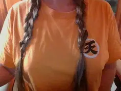 Amateur Live Porn of HellouKitty
