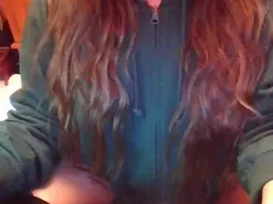 Amateur Sex Cam of HellouKitty