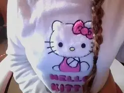 Amateur Adult Video Chat of HellouKitty