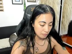 Amateur Live Sex of inked_eva