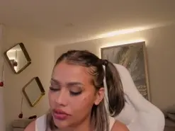 Amateur Adult Webcams of LiamCarter