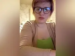 Amateur Live Sex Cam of Ariellakissy