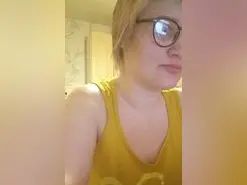 Amateur Live Sex Cam of Ariellakissy