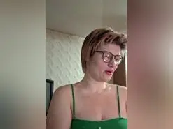 Amateur Adult Webcams of Ariellakissy