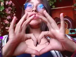 Amateur Live Sex Cam of MidoriQuinn