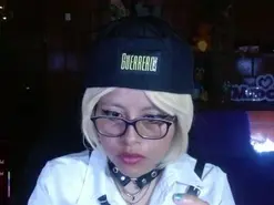 Amateur Free Live Porn of MidoriQuinn