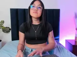 Amateur Nude Webcam of RavenAsh