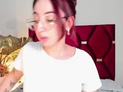 Amateur Live Sex Cam of EmilyWatson