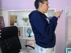 Amateur Free Live Porn of chantal_adams0