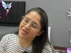 Amateur Free Live Porn of chantal_adams0