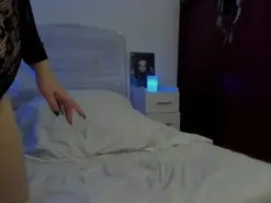 Amateur Live Sex Cam of Lucye_robbie