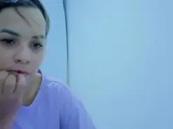 Amateur Live Porn of alice_2